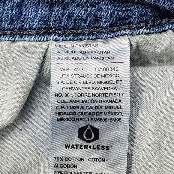 Signature Levi Strauss Jeans Womens 18 Blue Mid Rise Straight Leg Stretch Denim - Picture 8 of 14